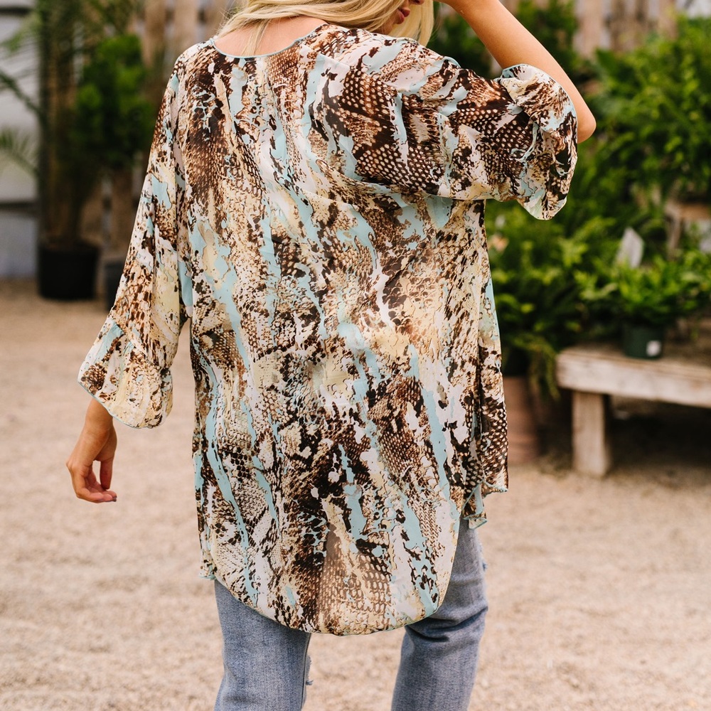 SUMMER SALE❗️Chiffon Scales Kimono in Snakeskin - Picture 7 of 8